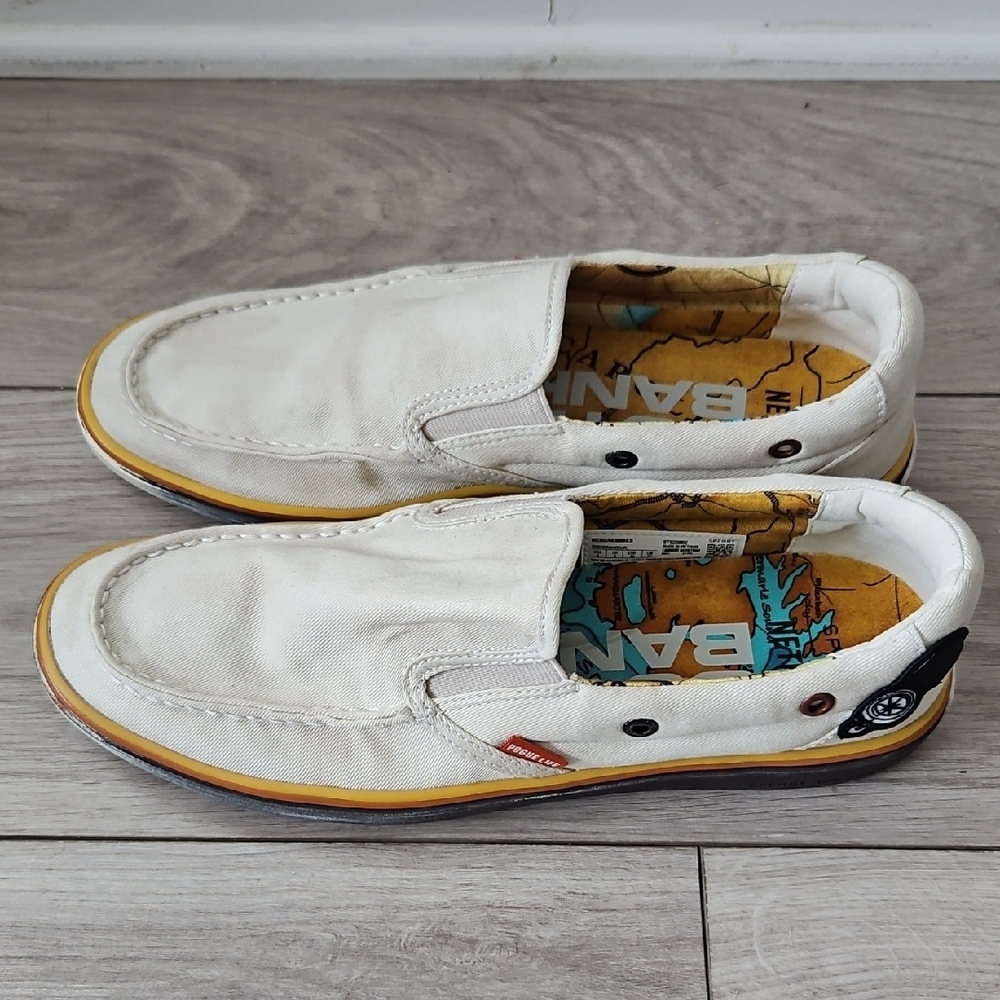 Sperry Top Sider Men's 9M Outer Banks Netflix OBX Twin Gore Slip On STS23862